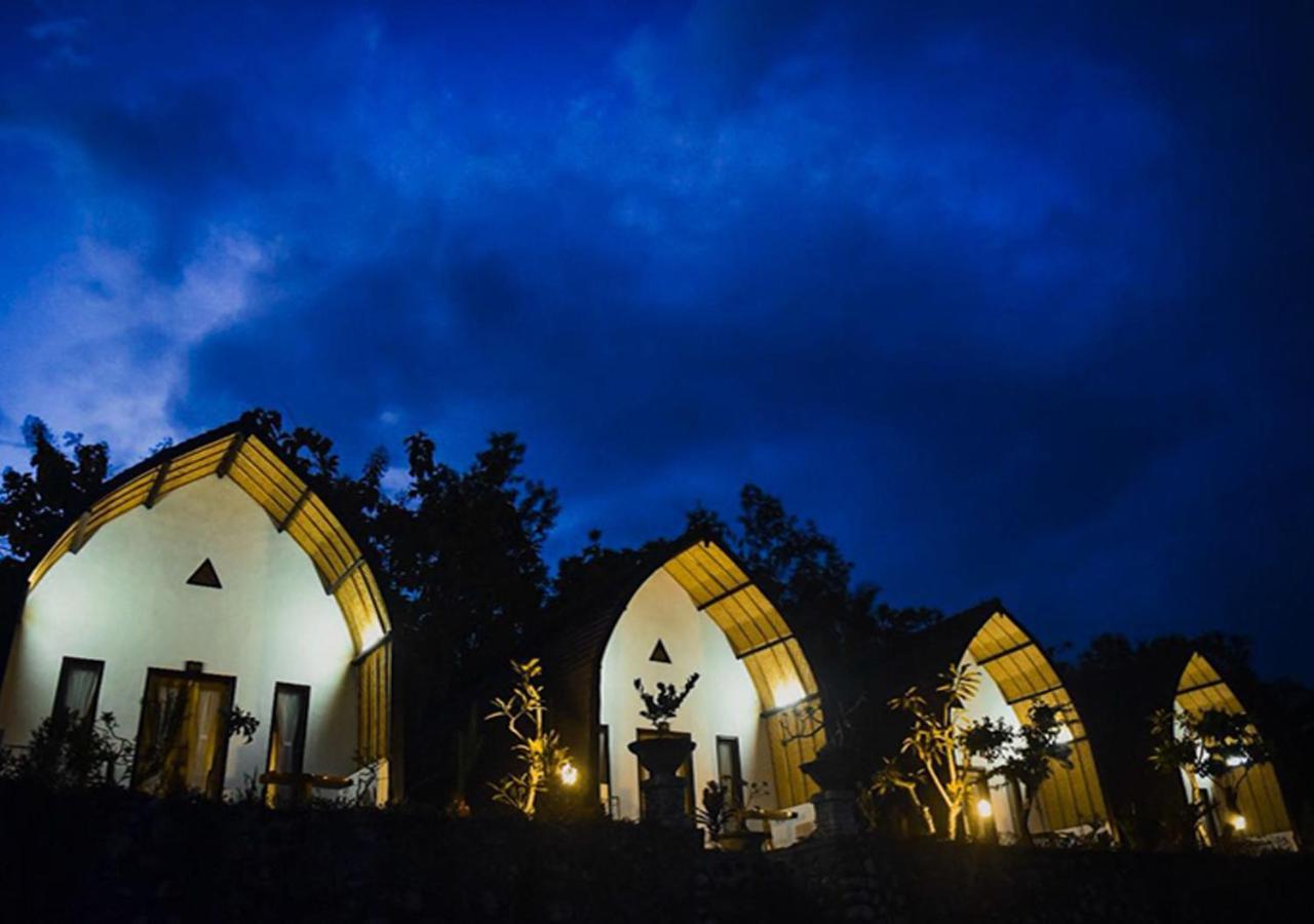 Sebrang Hills Bungalow Ped Ngoại thất bức ảnh